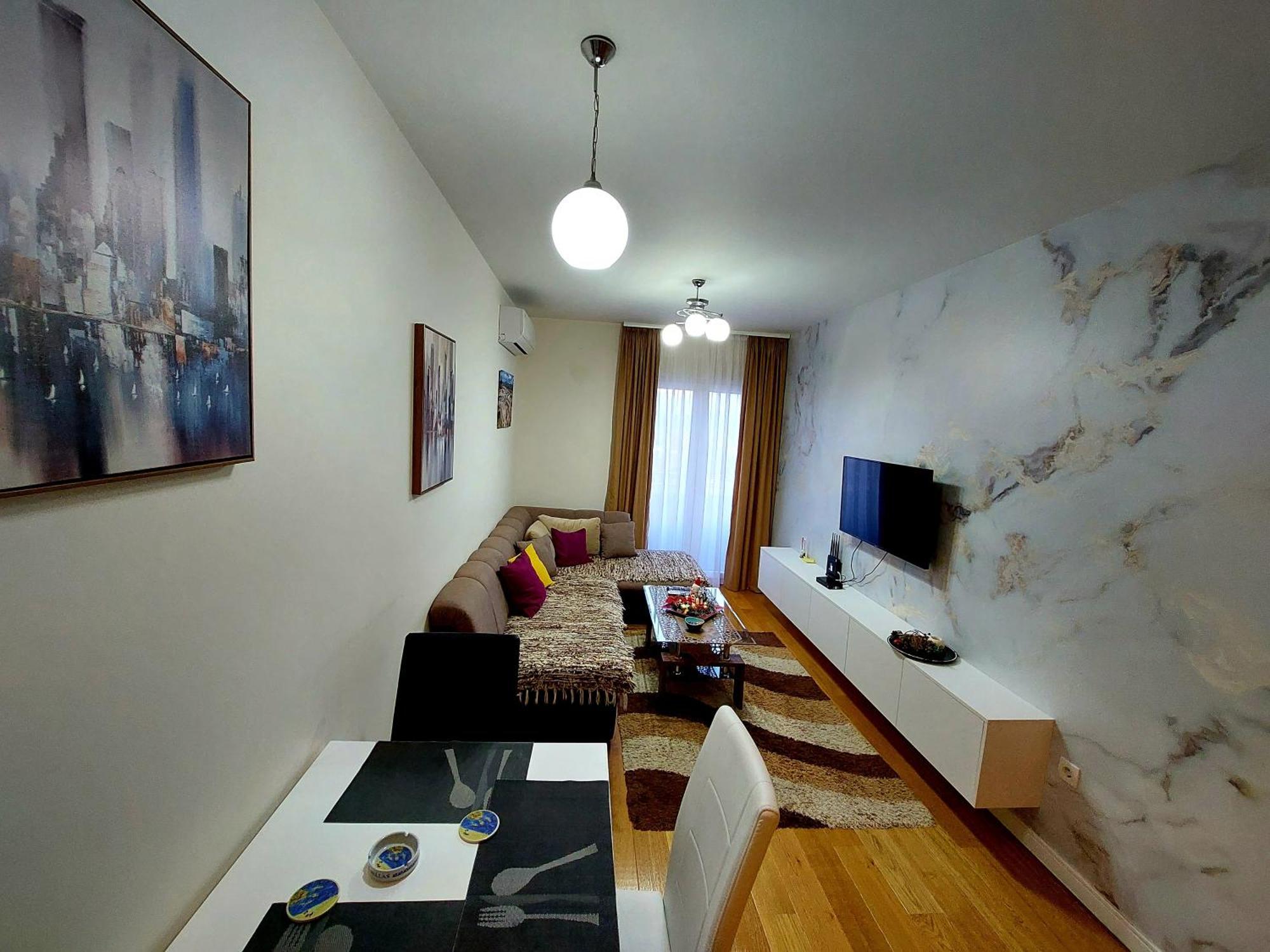 New York - Central Point Podgorica Exterior photo