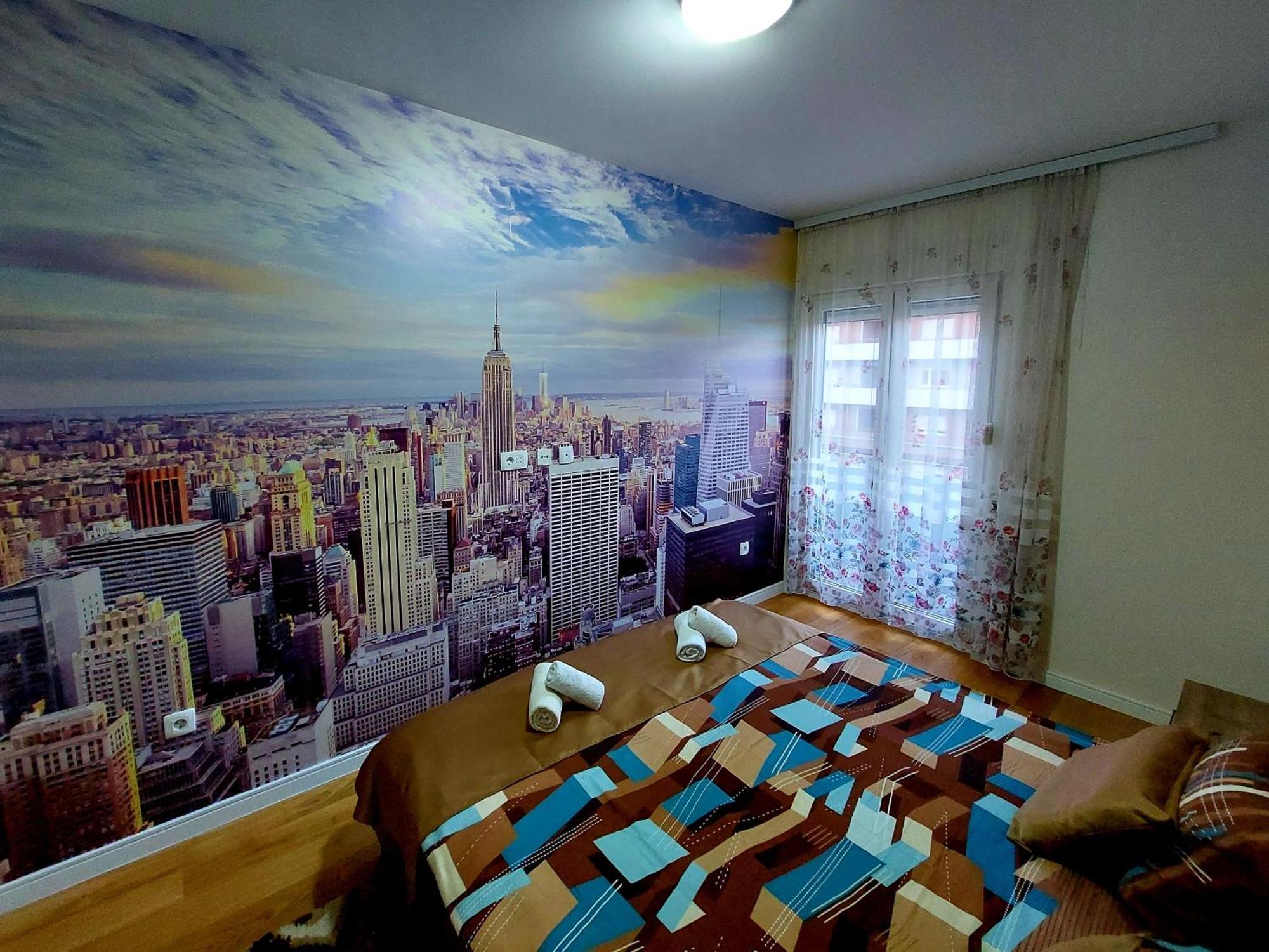 New York - Central Point Podgorica Room photo